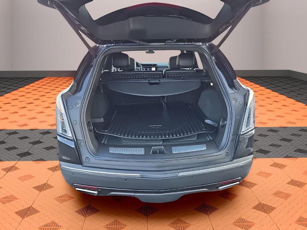 Used 2023 Cadillac XT5 Sportv w/ LPO, Floor Liner Package image 15