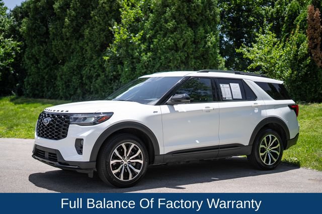 Used 2025 Ford Explorer ST-Line AWD/4WD image 8