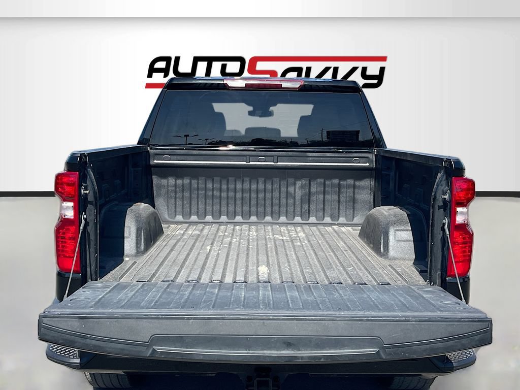 Used 2025 Chevrolet Silverado 1500 Custom AWD/4WD image 24