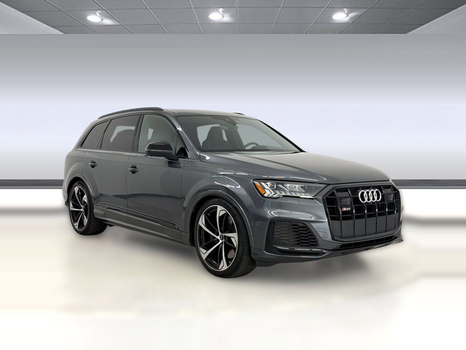 Used 2024 Audi SQ7 Prestige AWD/4WD image 7