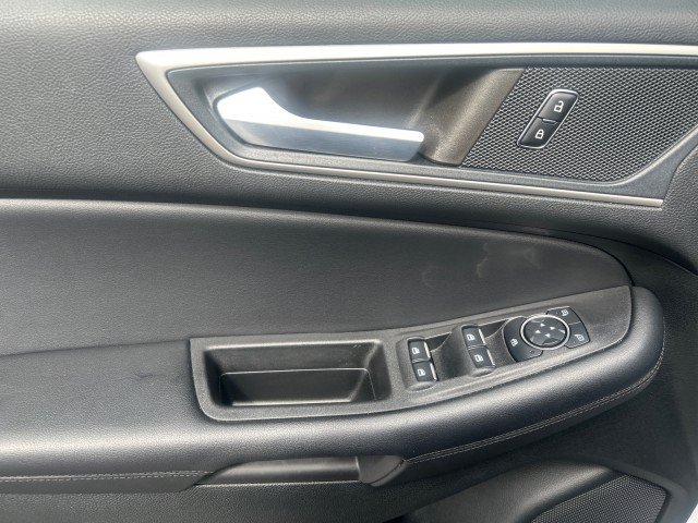 Used 2023 Ford Edge SEL w/ Convenience Package AWD/4WD image 10