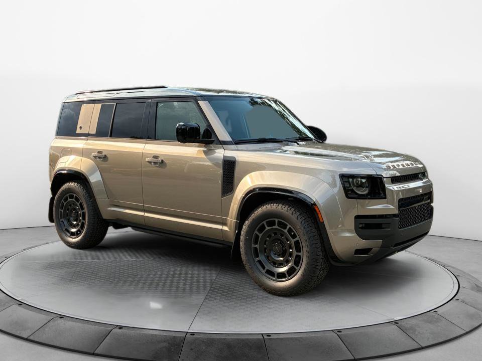 New 2026 Land Rover Defender 110 OCTA AWD/4WD image 3