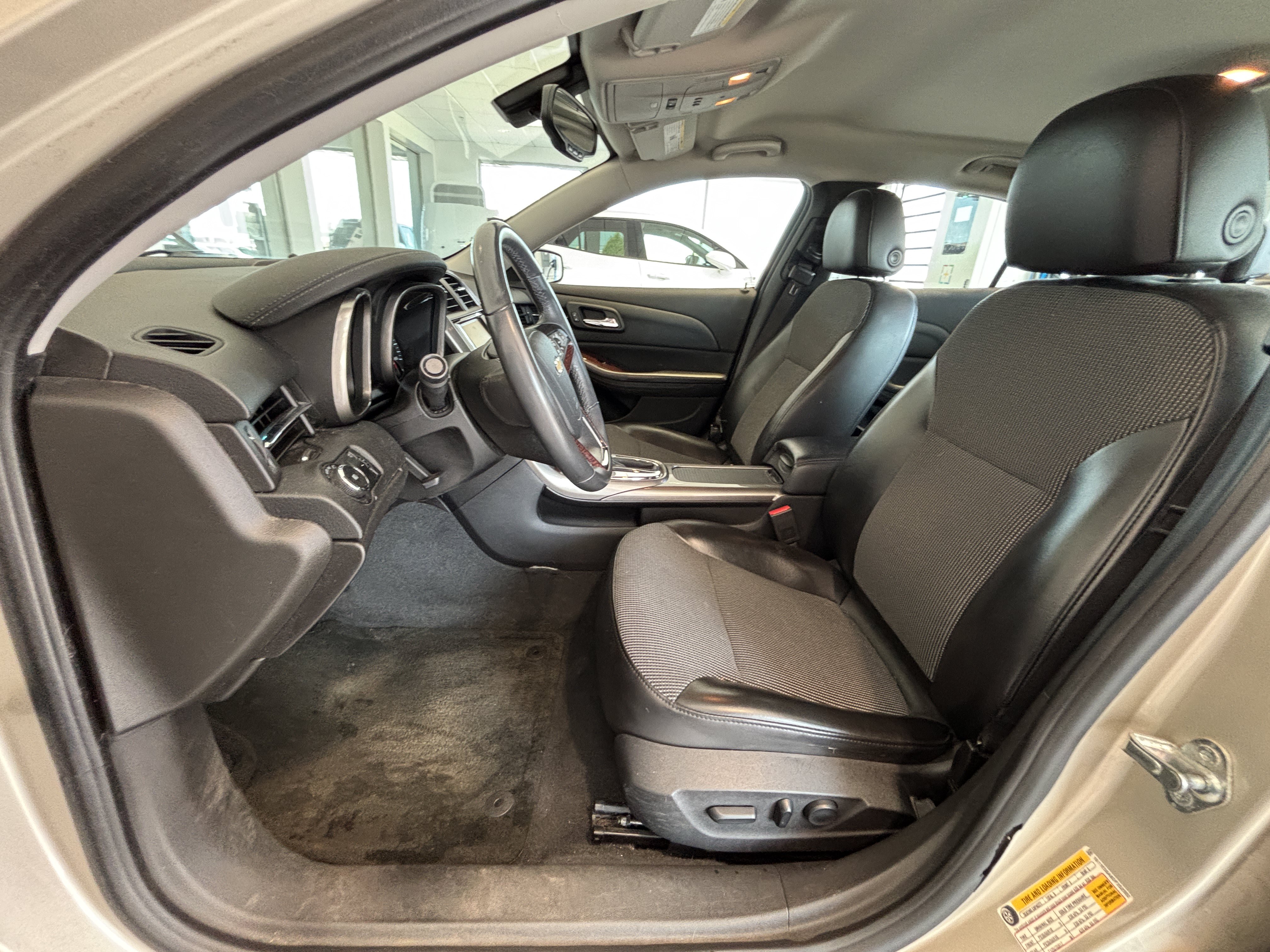 Used 2013 Chevrolet Malibu LT FWD image 9