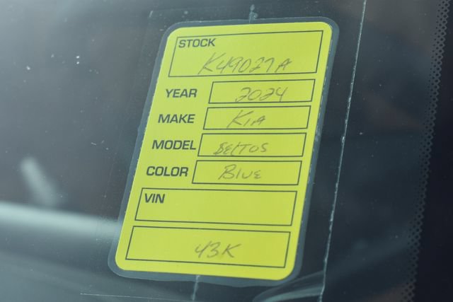 Certified 2024 Kia Seltos EX AWD/4WD image 37