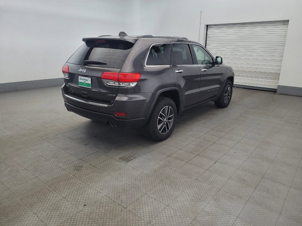 Used 2018 Jeep Grand Cherokee Limited AWD/4WD image 9