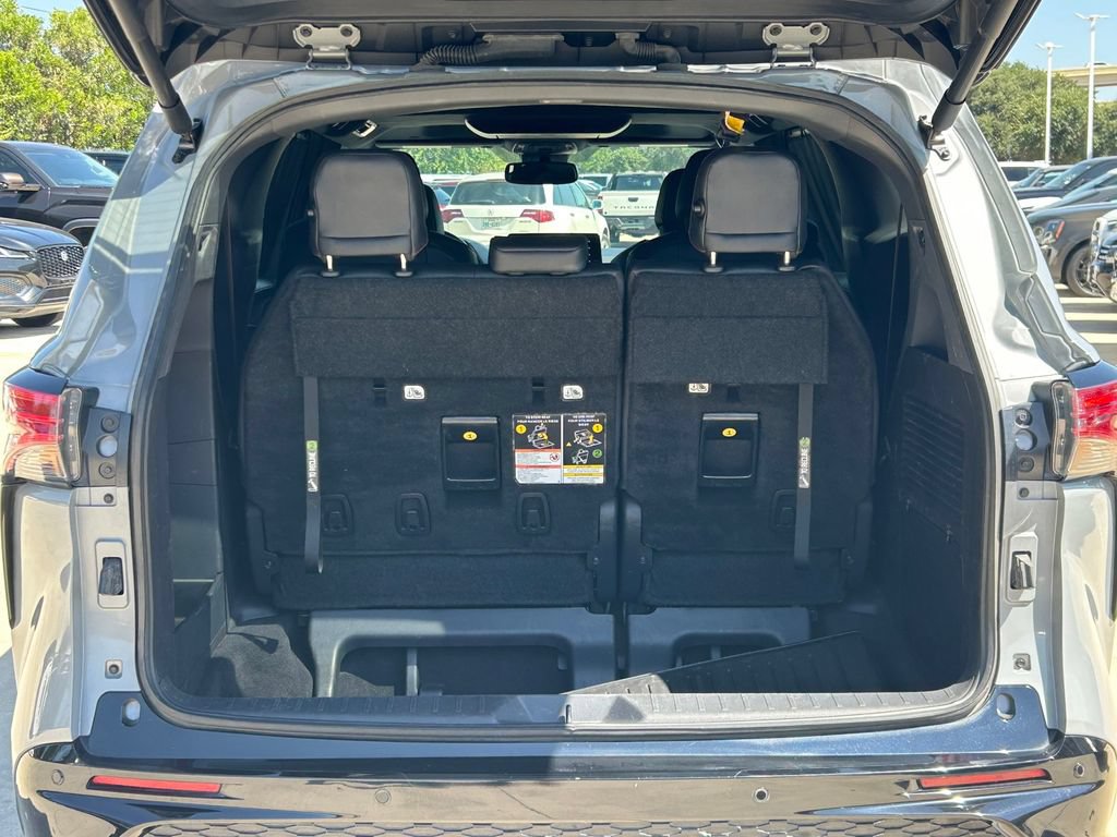 Certified 2024 Toyota Sienna XSE w/ XSE Premium Package AWD/4WD image 15