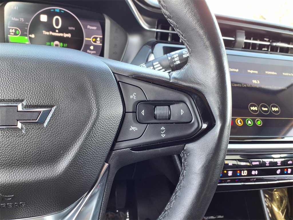 Used 2022 Chevrolet Bolt EUV Premier w/ Sun & Sound Package image 18