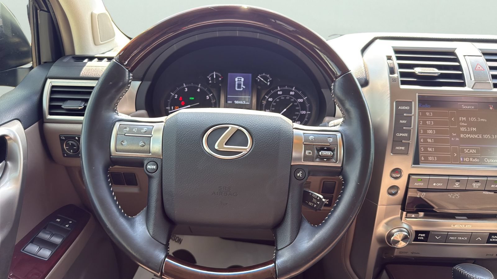 Used 2019 Lexus GX 460 Premium AWD/4WD image 14