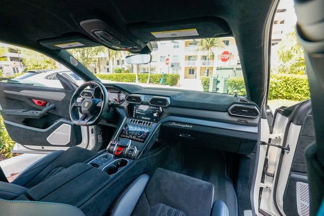 Used 2023 Lamborghini Urus Performante image 88