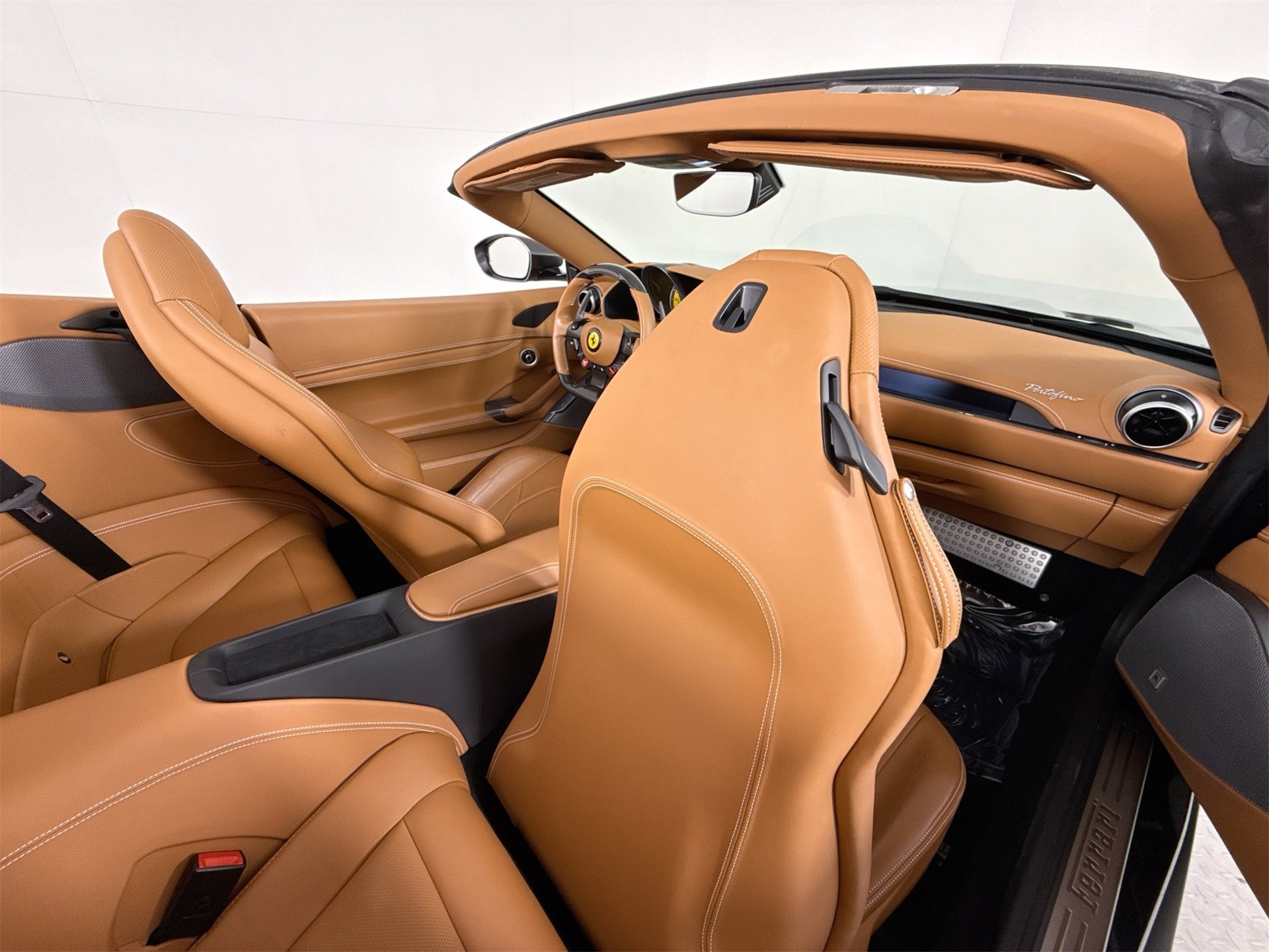 Certified 2019 Ferrari Portofino image 24