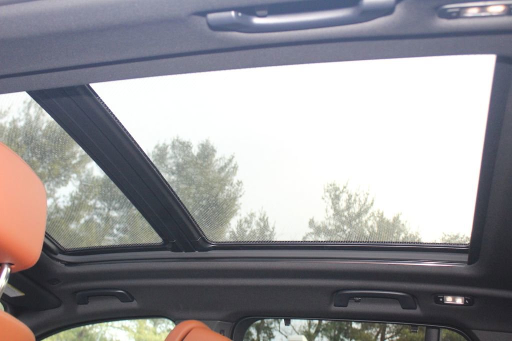 New 2026 BMW X5 M60i image 23