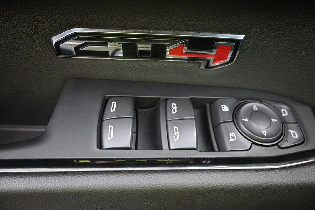 Used 2022 GMC Sierra 1500 AT4 w/ AT4 Preferred Package AWD/4WD image 13
