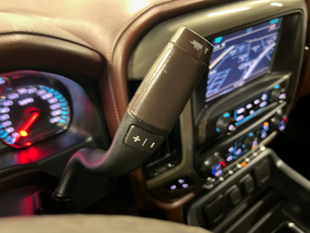 Certified 2018 Chevrolet Silverado 1500 High Country image 26