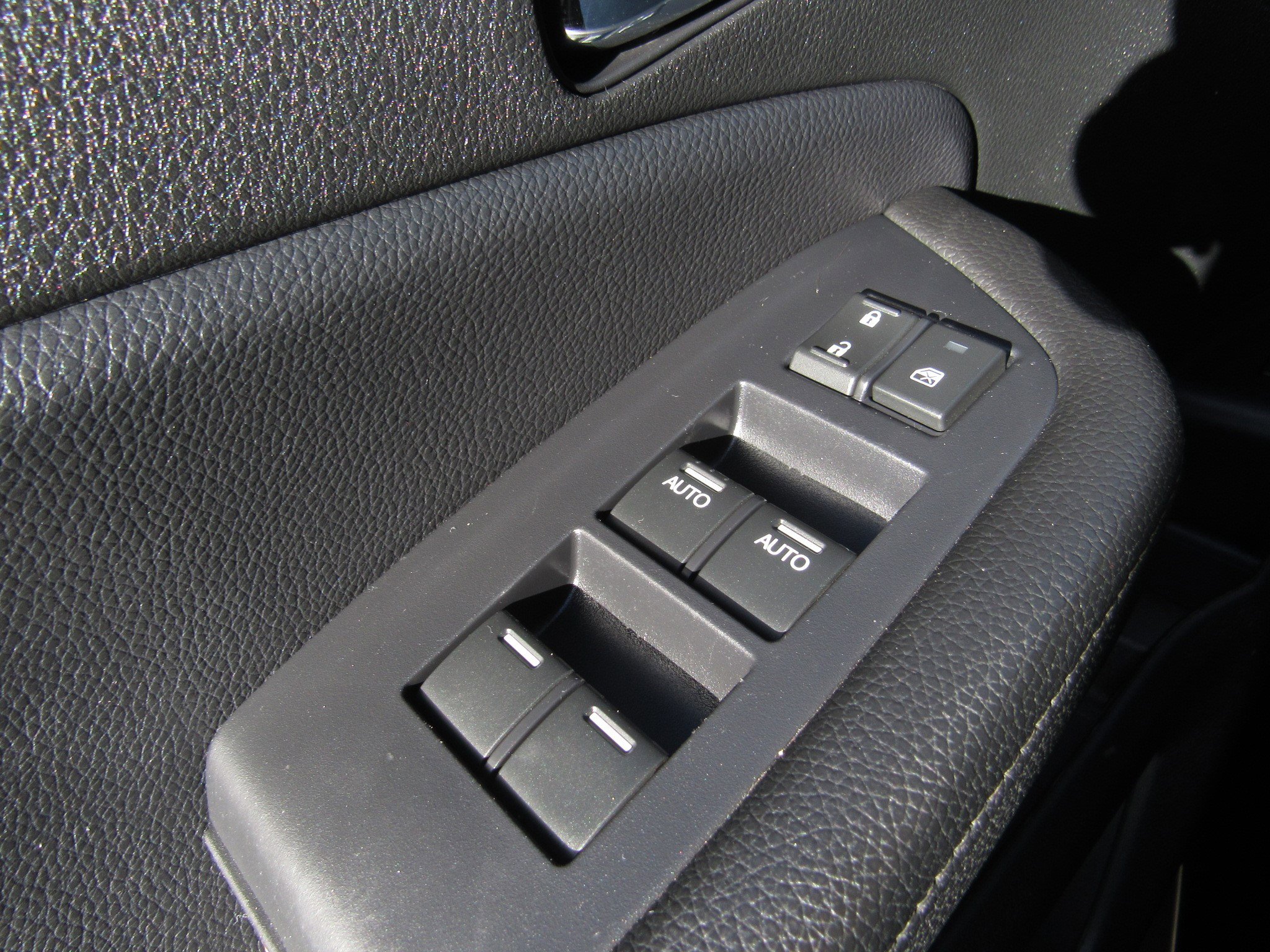 Certified 2019 Honda Pilot Touring image 26