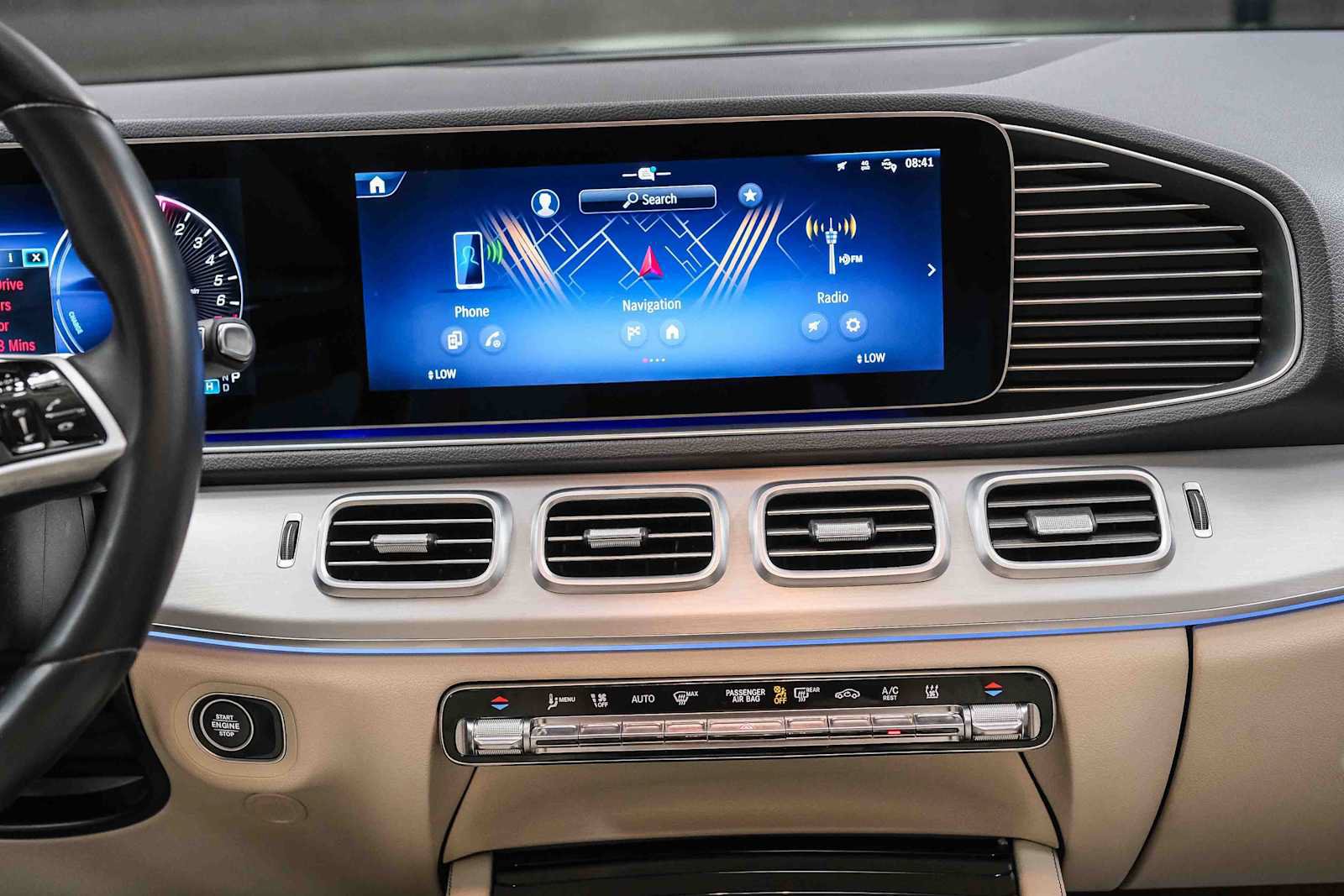 Certified 2024 Mercedes-Benz GLE 450e 4MATIC image 16