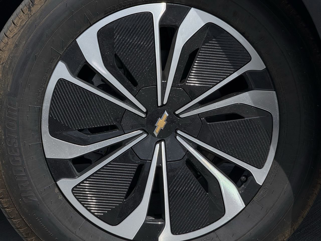 New 2026 Chevrolet Blazer EV LT image 8