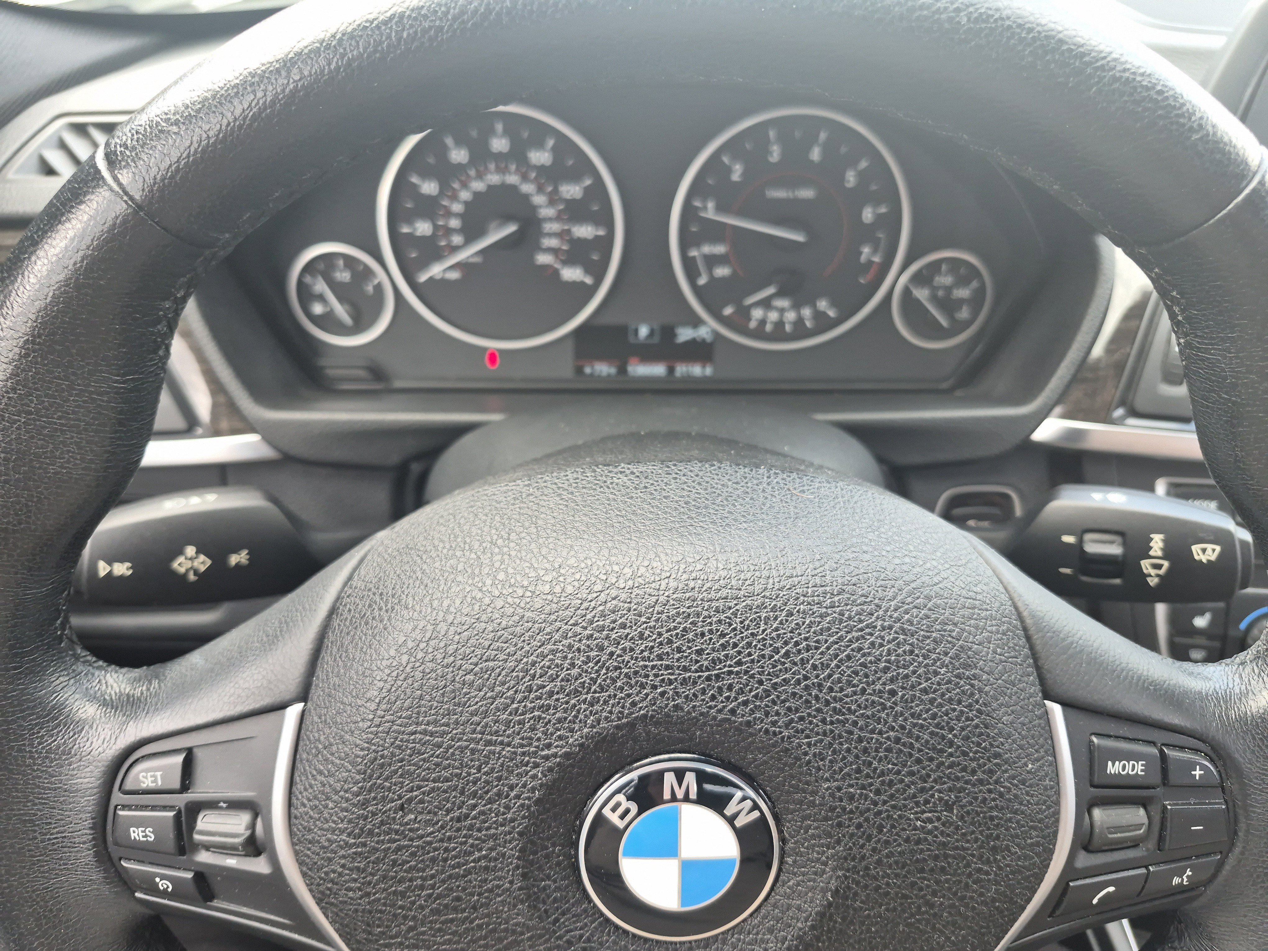 Used 2014 BMW 328i Sedan RWD image 24