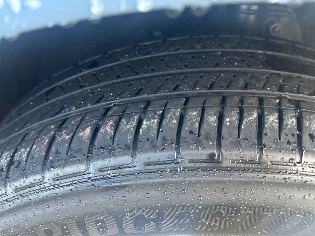 Used 2024 Ford Escape ST-Line Elite w/ Premium Technology Package AWD/4WD image 24