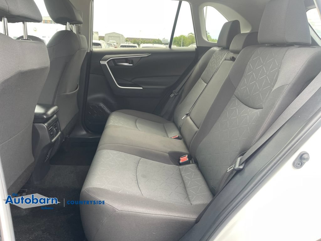 Used 2024 Toyota RAV4 XLE AWD/4WD image 23