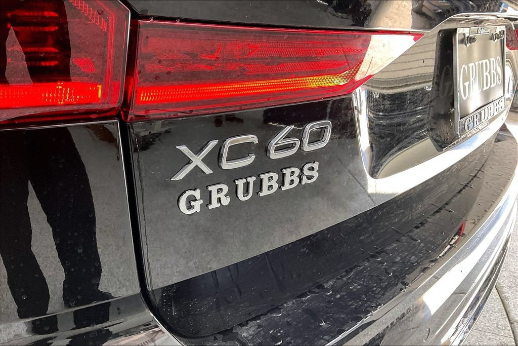 New 2026 Volvo XC60 T8 Core w/ Climate Package AWD/4WD image 28