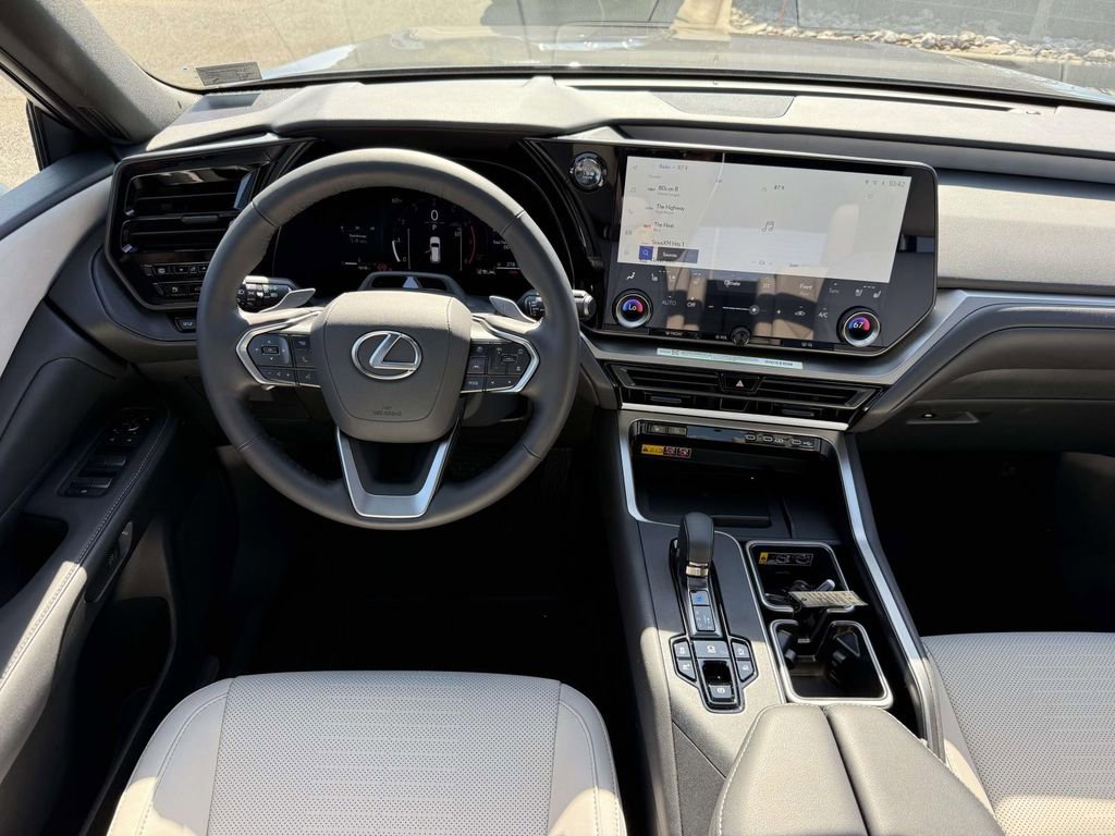 Used 2026 Lexus TX 350 AWD w/ Technology Package image 8