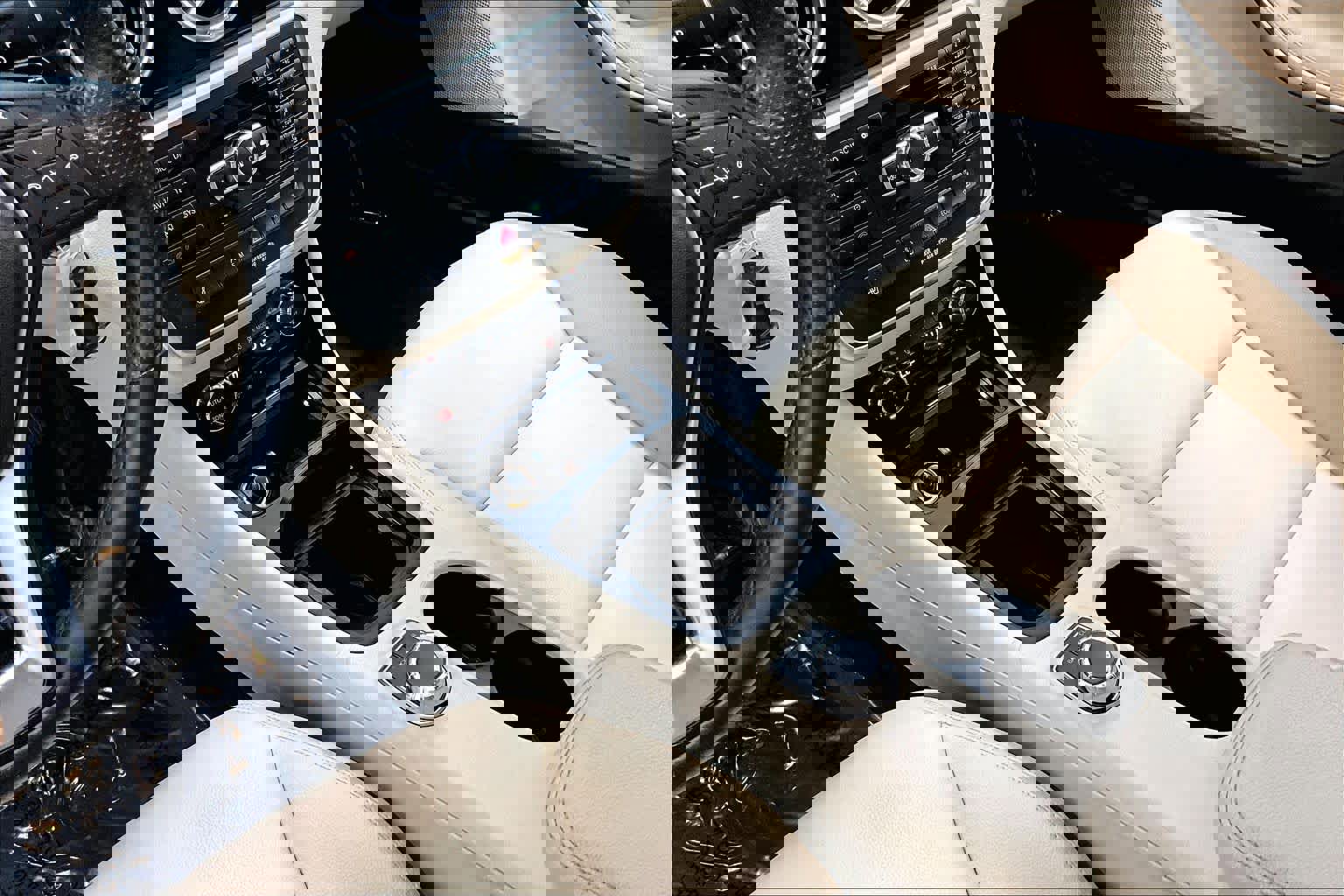 Used 2014 Mercedes-Benz CLA 250 image 16