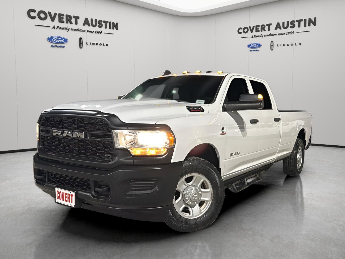 Used 2020 RAM 3500 Tradesman image 1