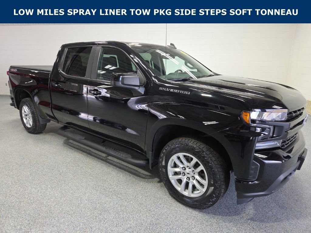 Used 2022 Chevrolet Silverado 1500 RST image 1