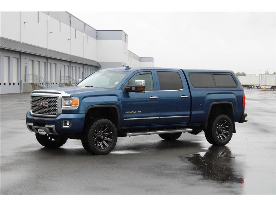 Used 2016 GMC Sierra 2500 Denali w/ Duramax Plus Package