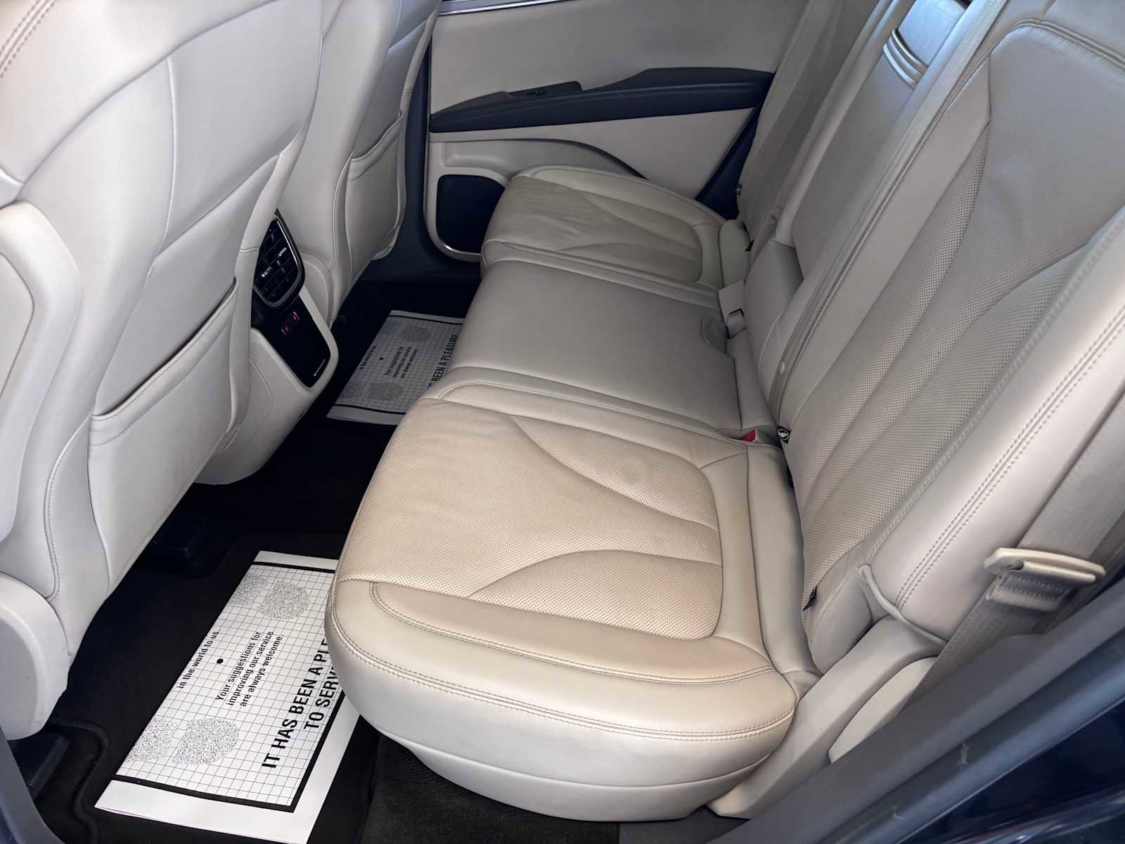 Used 2019 Lincoln Nautilus Reserve AWD/4WD image 17