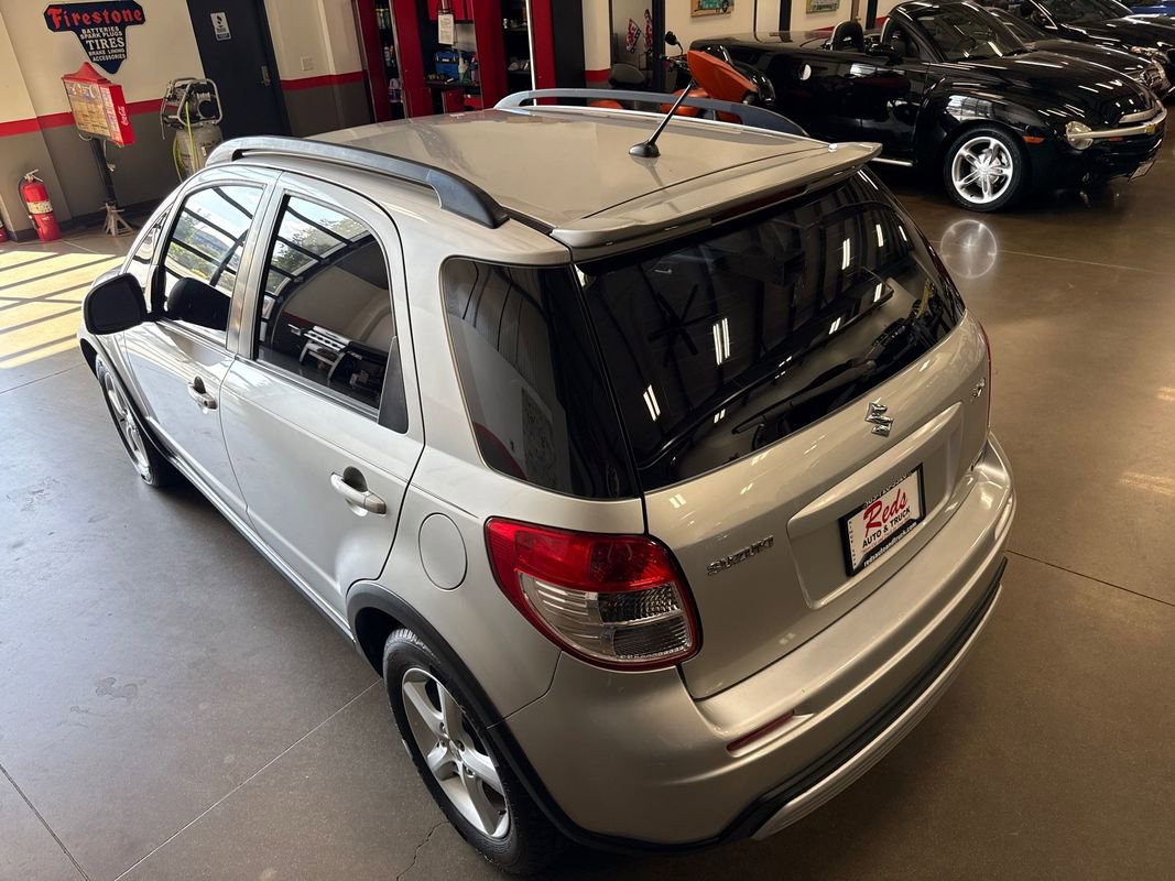 Used 2008 Suzuki SX4 AWD Hatchback image 42