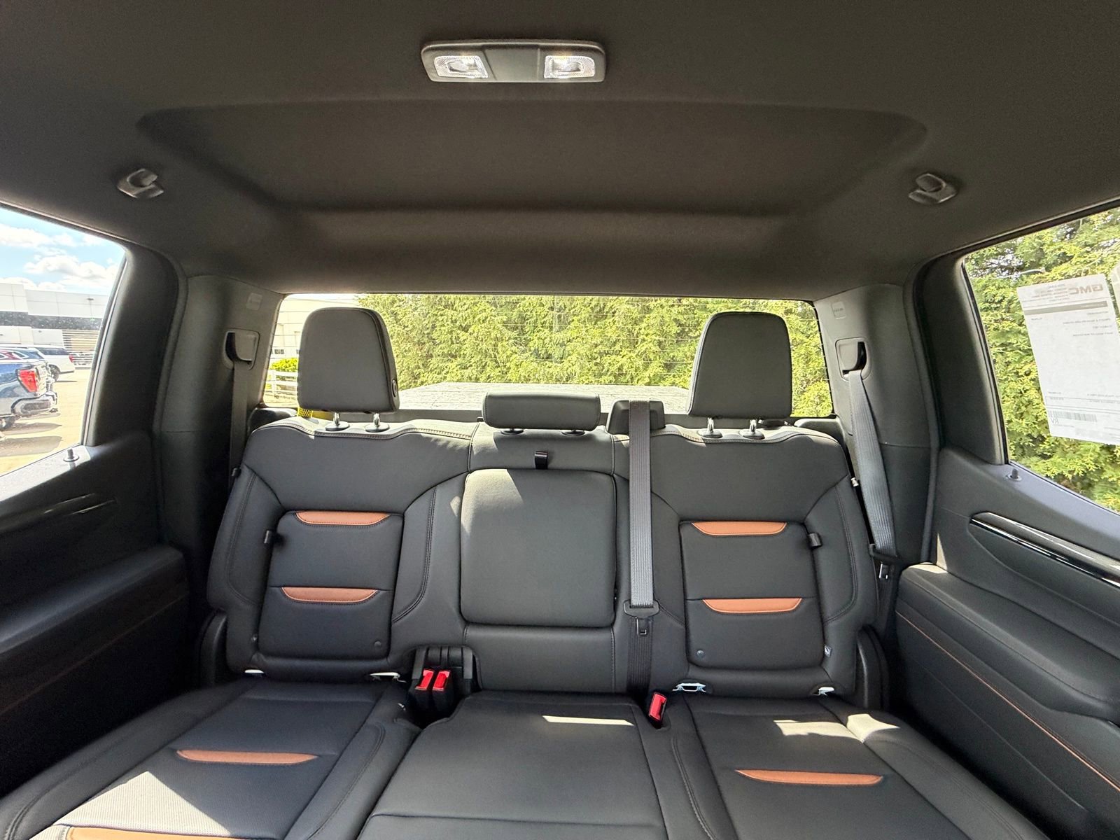 New 2026 GMC Sierra 1500 AT4 w/ Technology Package AWD/4WD image 3