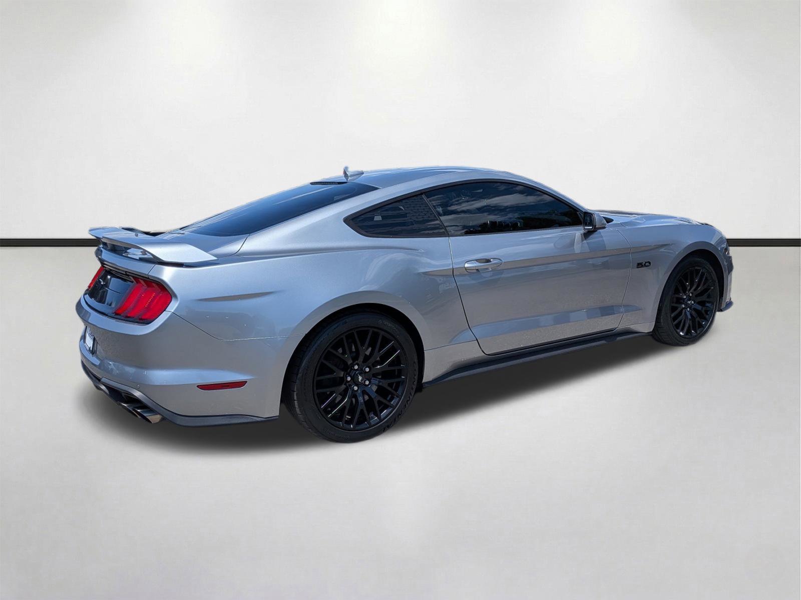 Used 2021 Ford Mustang GT w/ GT Performance Package image 4