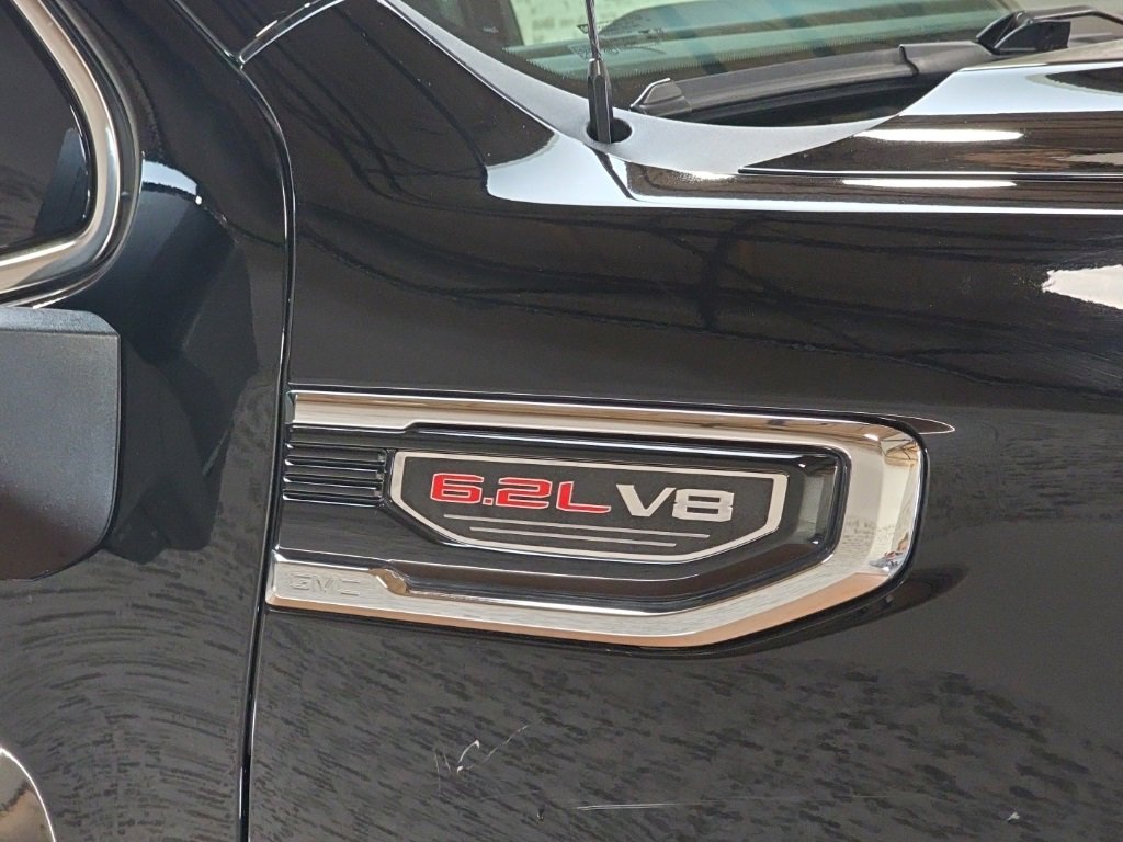 Used 2023 GMC Sierra 1500 Denali w/ Denali Reserve Package image 10