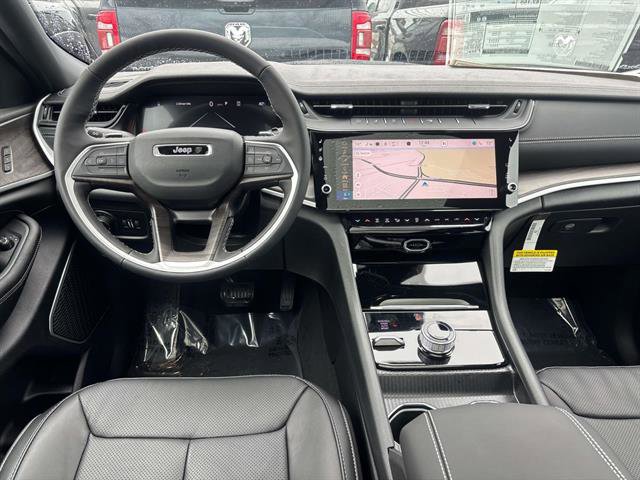 New 2026 Jeep Grand Cherokee Limited image 10