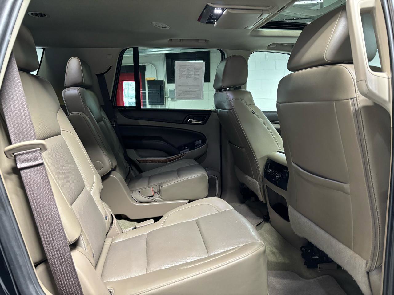 Used 2017 Chevrolet Tahoe Premier AWD/4WD image 18