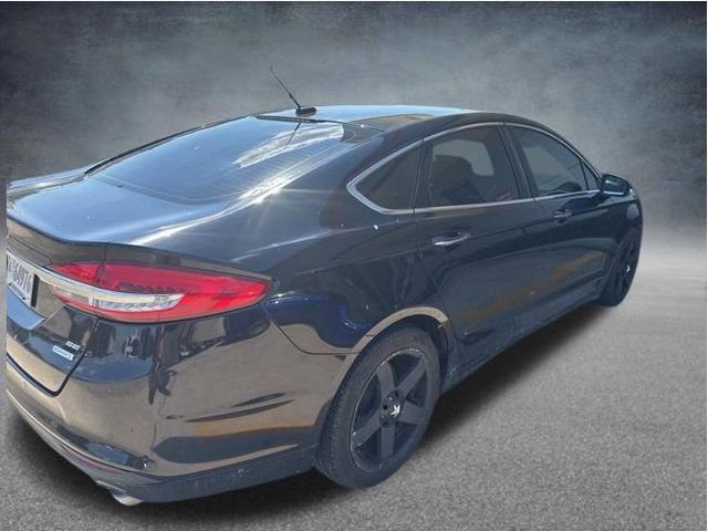 Used 2018 Ford Fusion SE w/ Fusion SE Technology Package FWD image 6