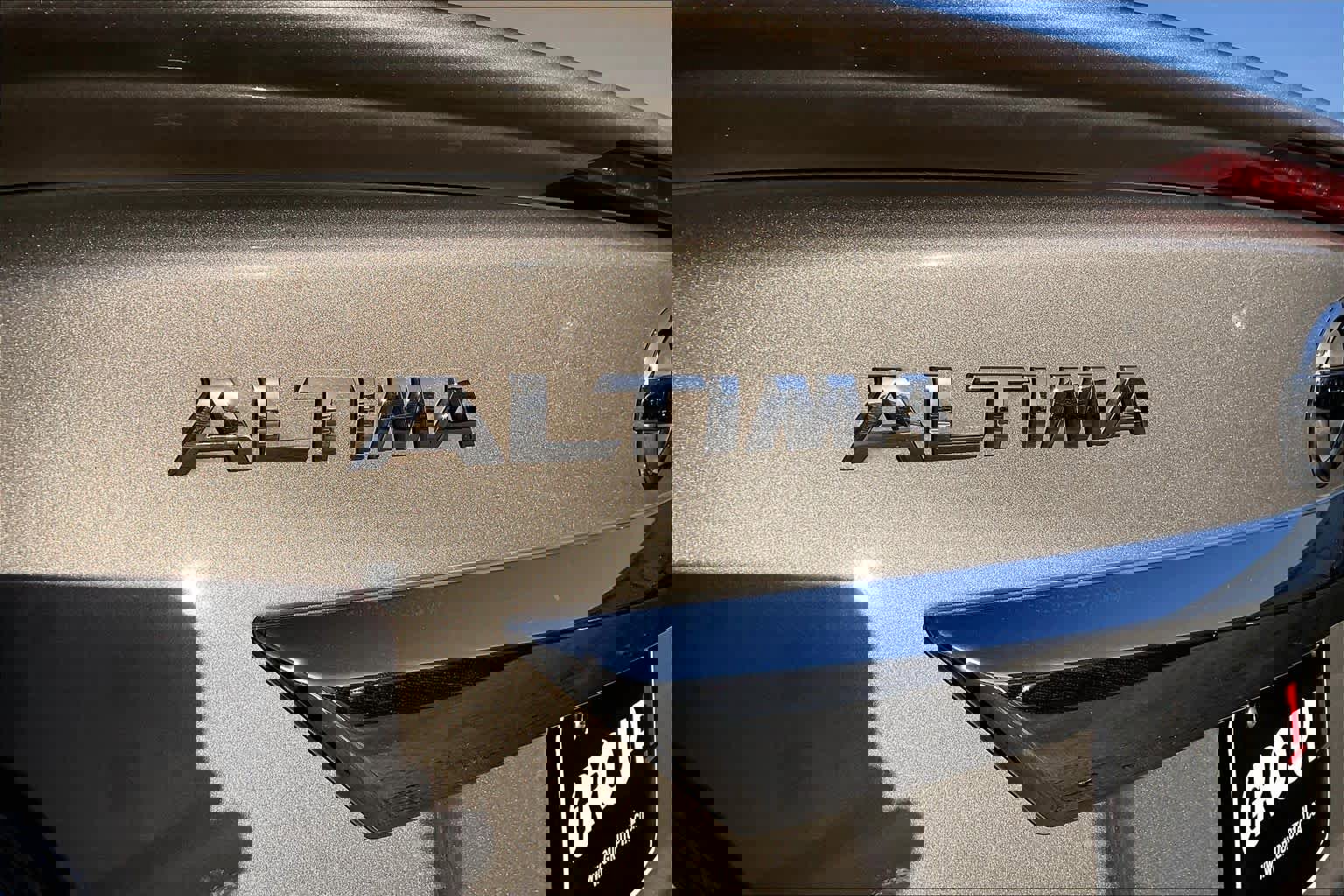 Used 2015 Nissan Altima 2.5 S w/ Special Edition Package image 29