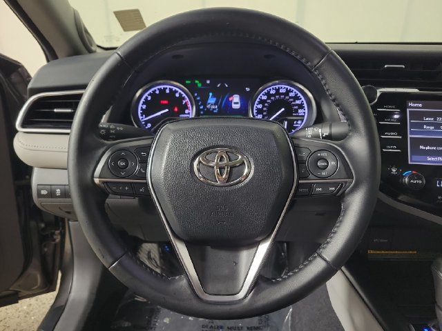 Used 2018 Toyota Camry XLE w/ Audio Package FWD image 27