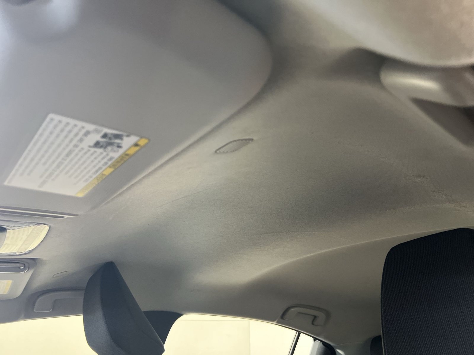 Used 2025 Toyota Prius LE FWD image 24