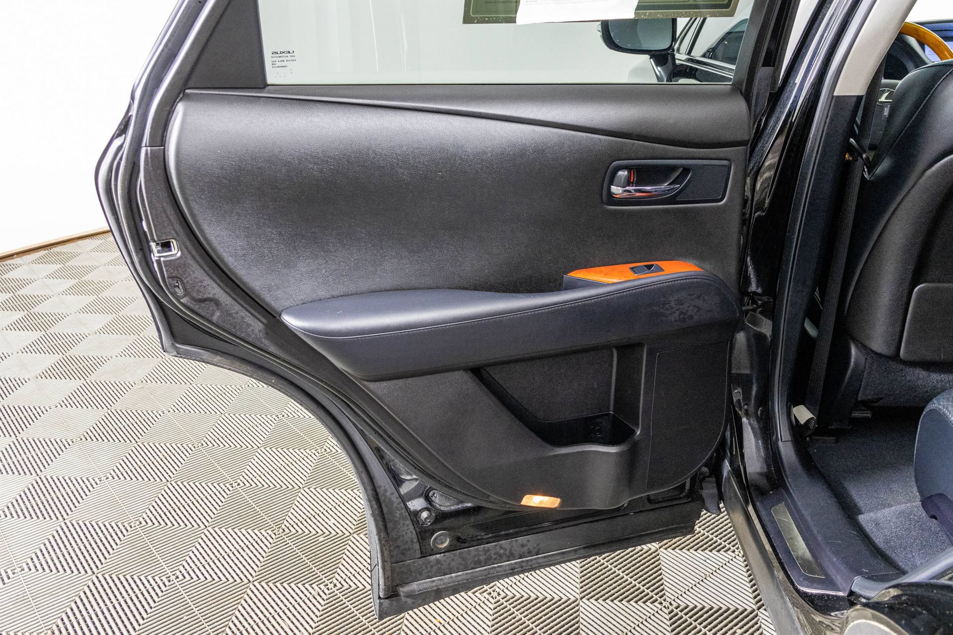 Used 2012 Lexus RX 350 AWD w/ Premium Pkg image 40