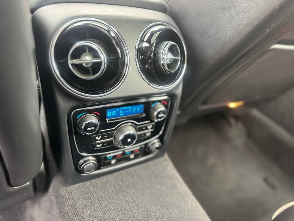 Used 2013 Jaguar XJ AWD image 25