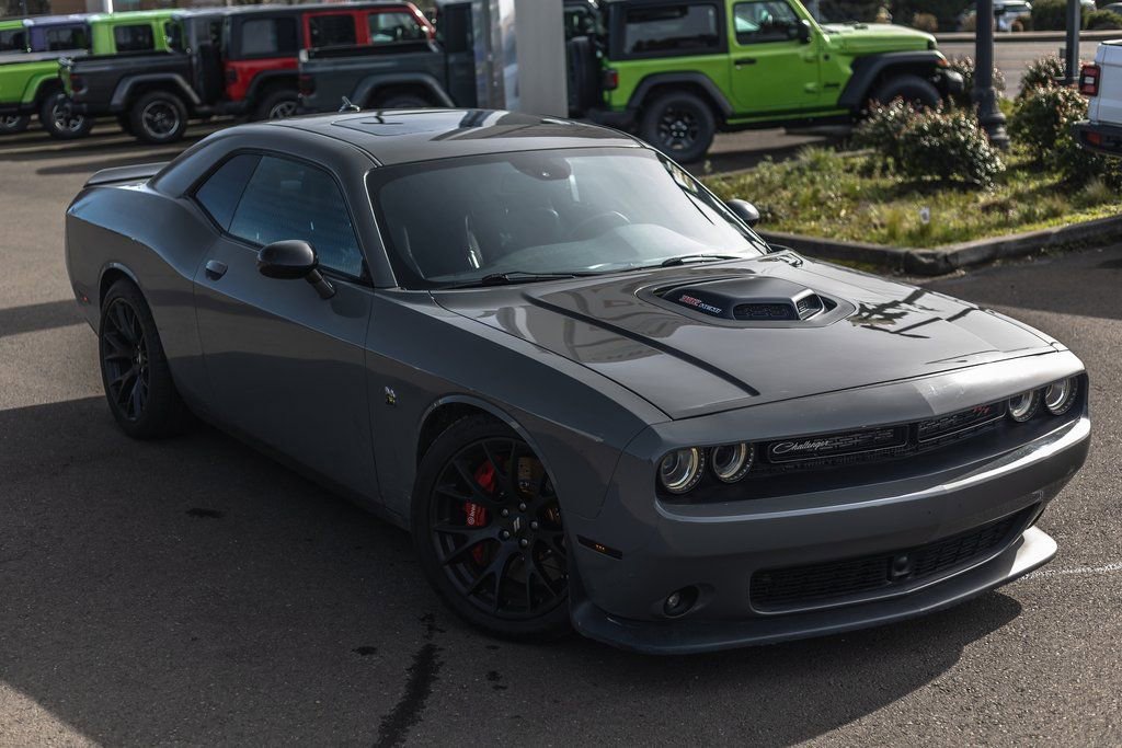 Used 2018 Dodge Challenger R/T Scat Pack image 2