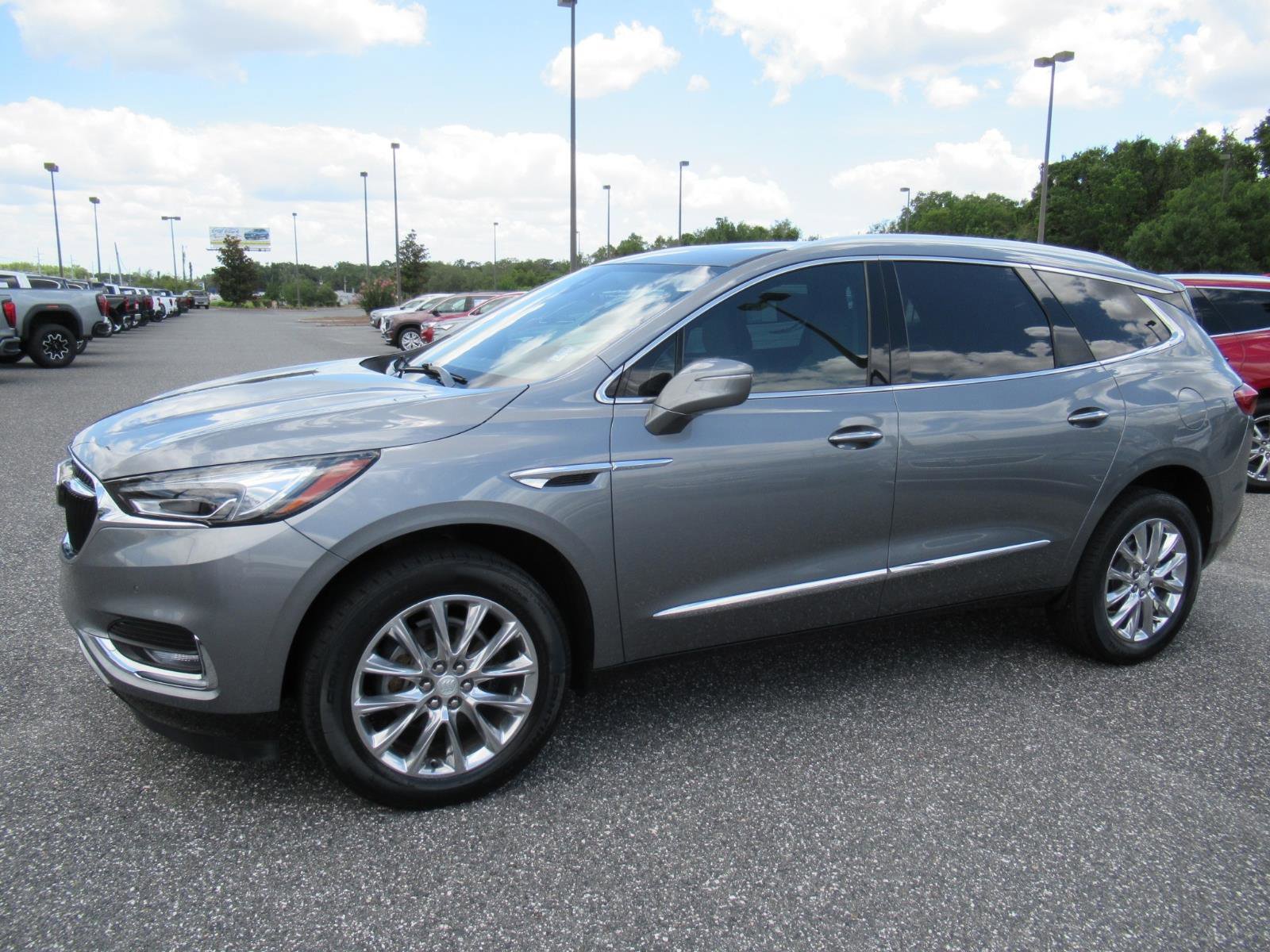 Used 2020 Buick Enclave Premium FWD image 4