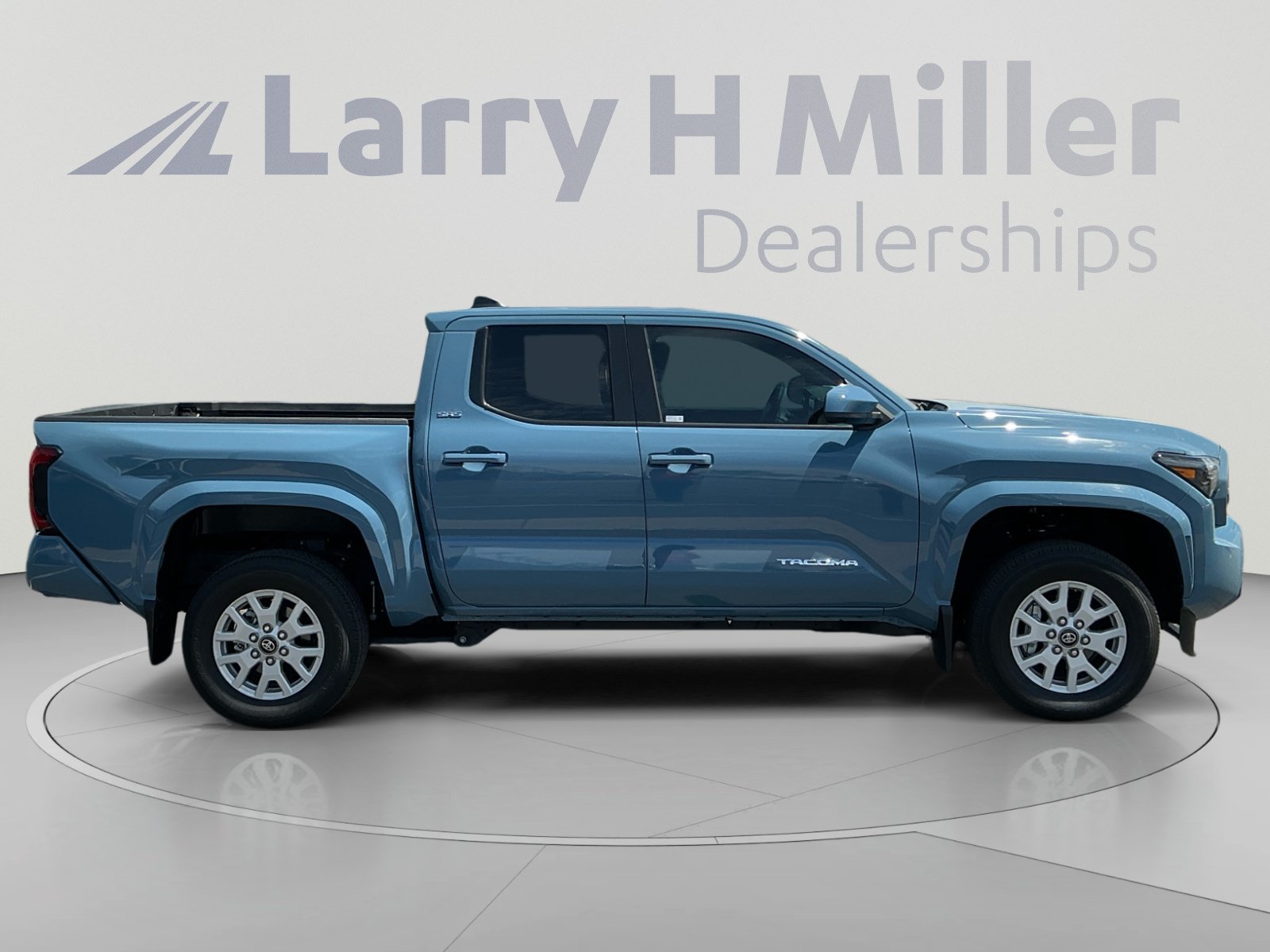 Certified 2026 Toyota Tacoma SR5 RWD image 6