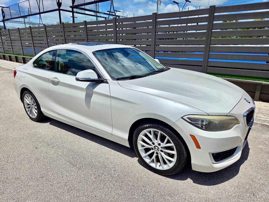 Used 2015 BMW 228i Coupe w/ Premium Package RWD image 2