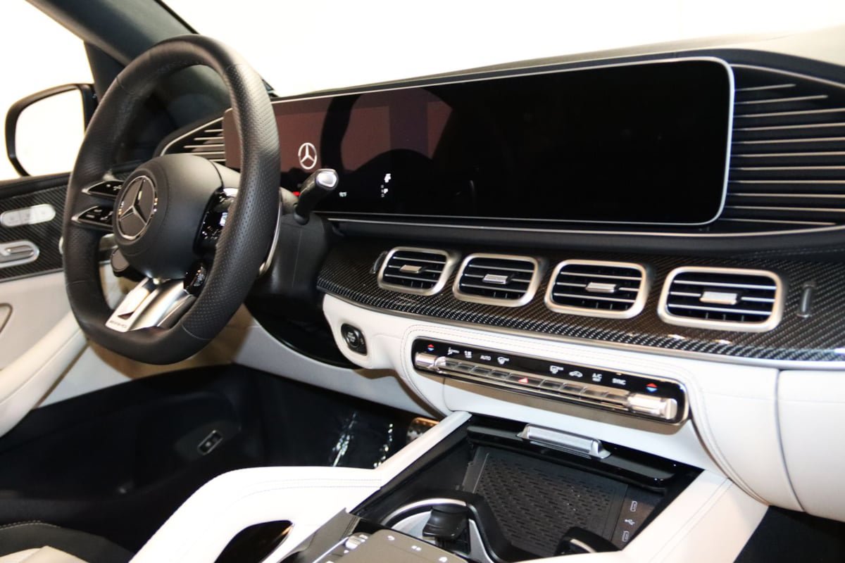 Used 2026 Mercedes-Benz GLS 63 AMG 4MATIC image 78