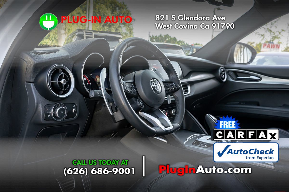 Used 2022 Alfa Romeo Stelvio Veloce image 7