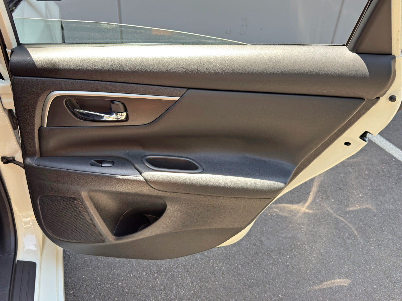 Used 2016 Nissan Altima 2.5 SR w/ LED Appearance Package FWD image 36