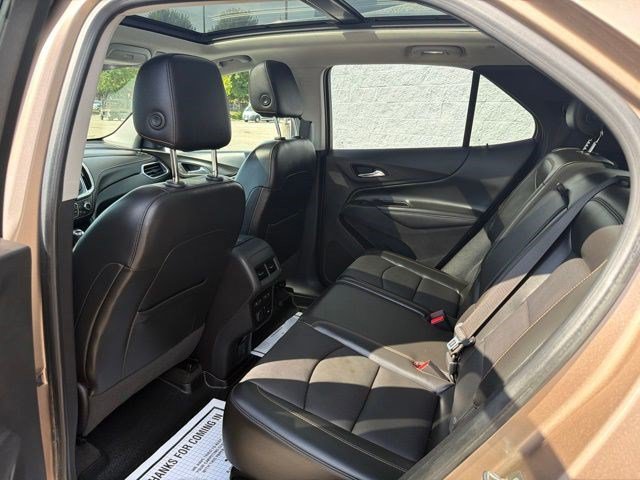 Used 2018 Chevrolet Equinox Premier FWD image 16